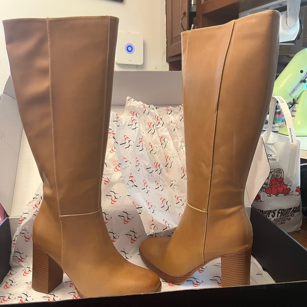 Brand new , New York and Company knee high boots size 8